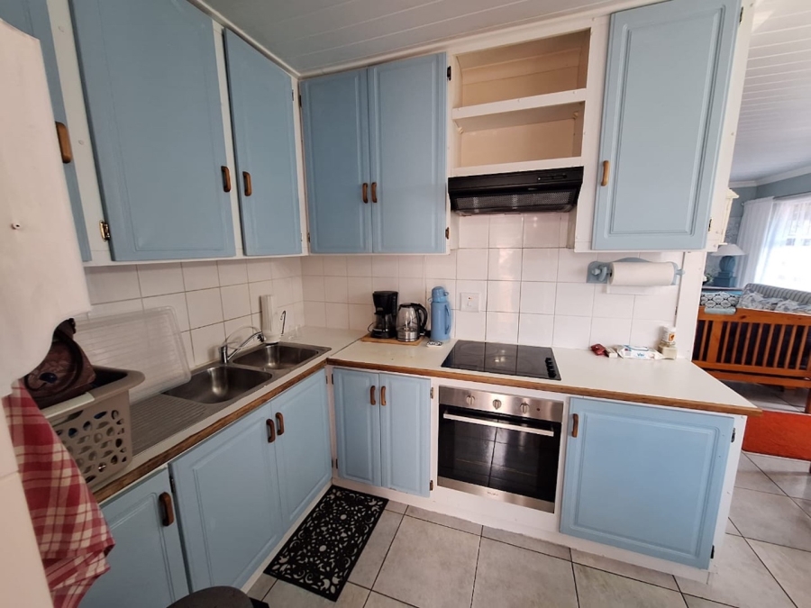 4 Bedroom Property for Sale in Hartenbos Heuwels Western Cape